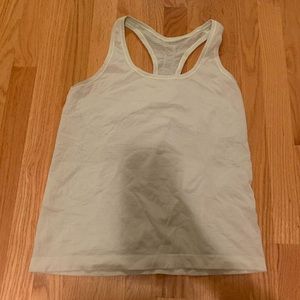 Lululemon Swiftly Tech Tank
